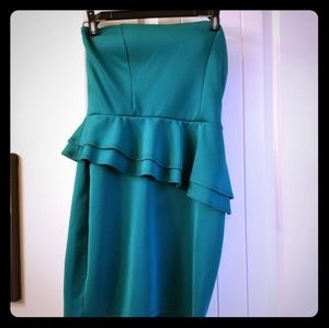 Strapless dress